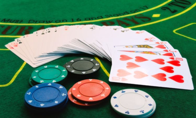 Does card counting strategy in Blackjack work