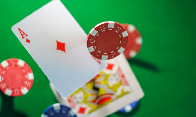 Does card counting strategy in Blackjack work