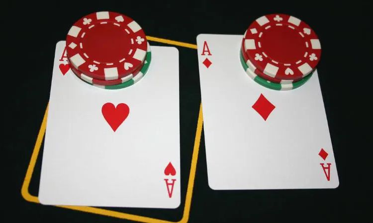 When to Hit, Stand, Double, Split